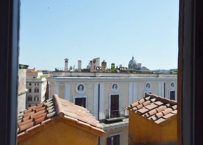 Domus Rotundae Pantheon Apartment *